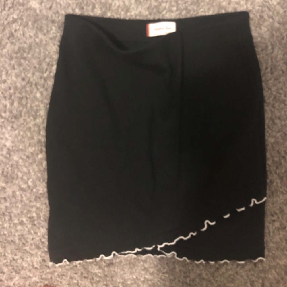 Aritzia sunday best skirt